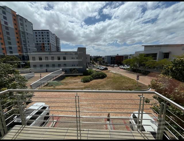228M² OFFICE TO LET IN CENTURY CITY